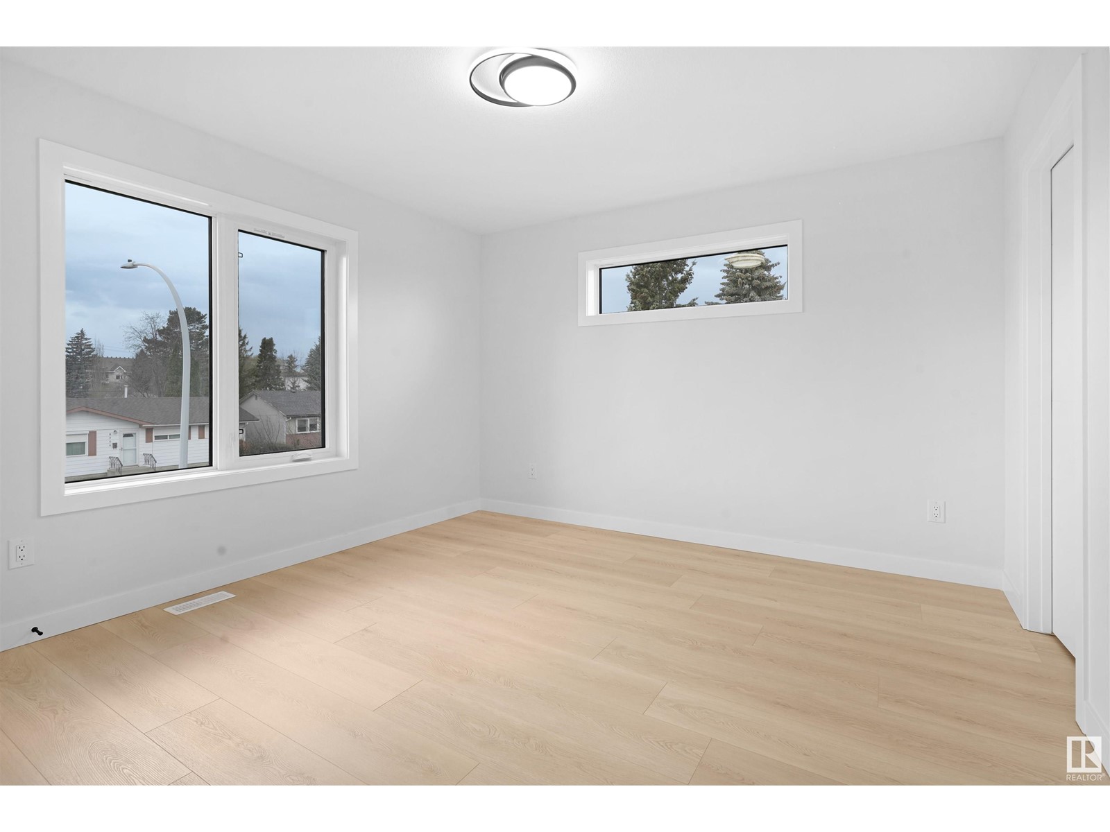 9842 155 St Nw, Edmonton, Alberta  T5P 2K9 - Photo 17 - E4430243