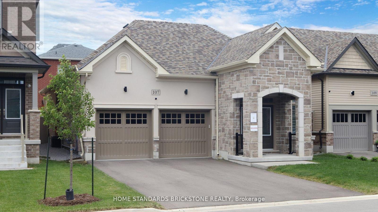 107 CONNELL DRIVE, Georgina, Ontario
