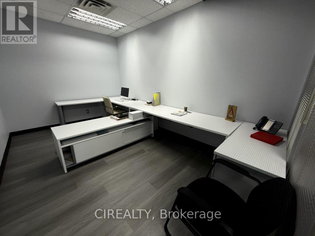 Second Floor - 230 Watline Avenue, Mississauga, Ontario  L4Z 1P4 - Photo 17 - W12076353