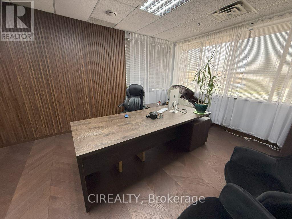Second Floor - 230 Watline Avenue, Mississauga, Ontario  L4Z 1P4 - Photo 8 - W12076353