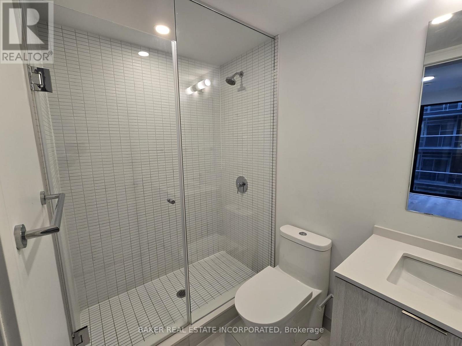 1317 - 1 Jarvis Street, Hamilton, Ontario  L8R 3J2 - Photo 11 - X12076391