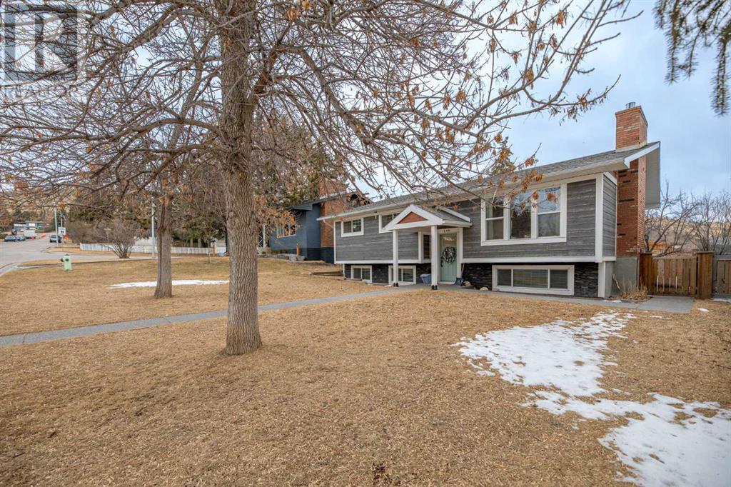 148 Baird Avenue, Cochrane, Alberta  T4C 1C7 - Photo 39 - A2205808