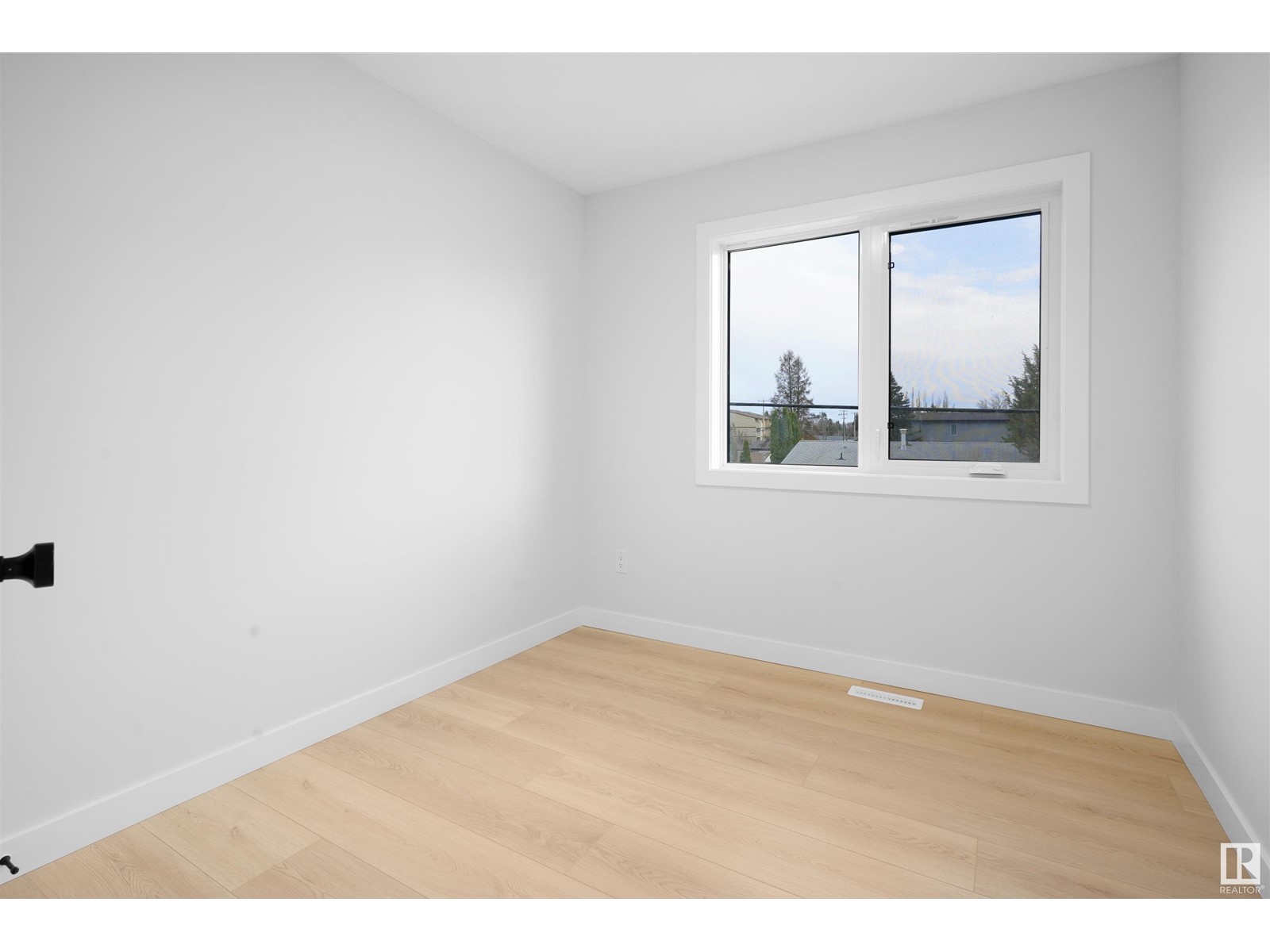15503 99 Ave Nw, Edmonton, Alberta  T5P 2K9 - Photo 15 - E4430247