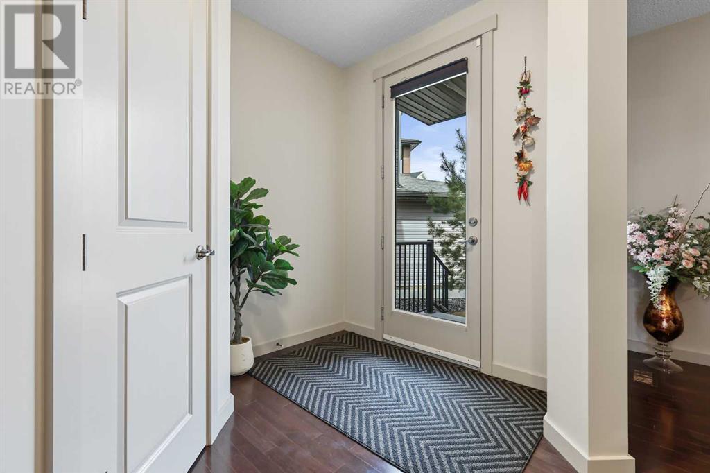 Property at 20 Walden View SE image 3