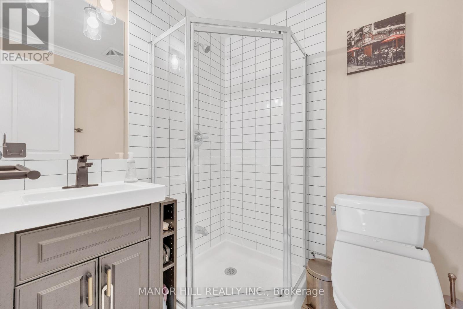 330 - 570 Lolita Gardens N, Mississauga, Ontario  L5A 0A1 - Photo 16 - W12076424