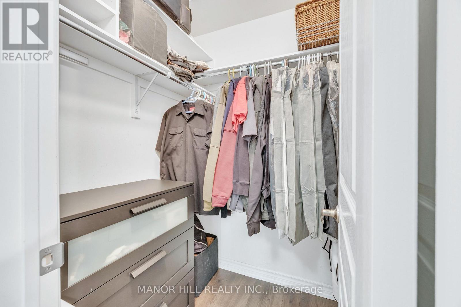 330 - 570 Lolita Gardens N, Mississauga, Ontario  L5A 0A1 - Photo 17 - W12076424