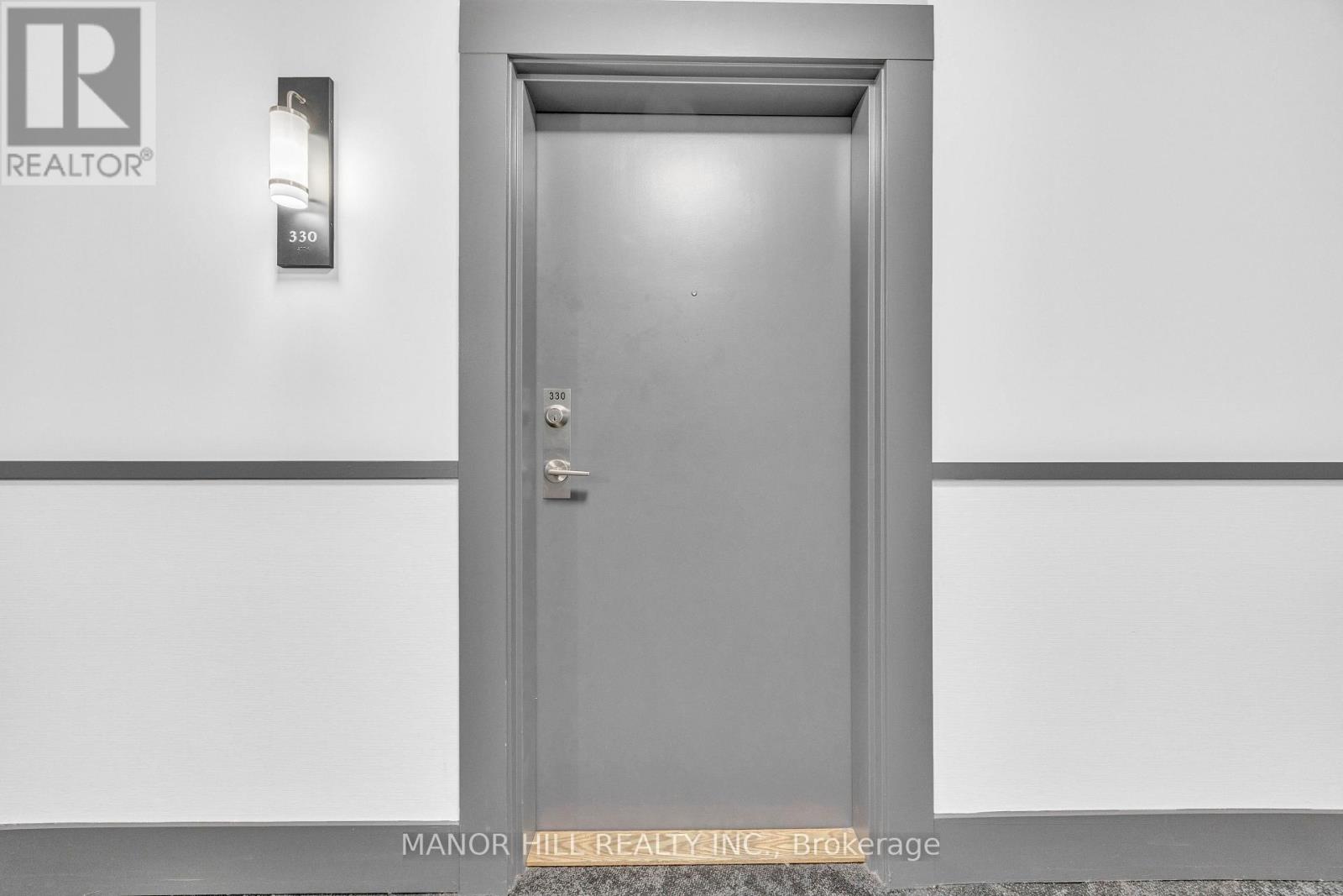 330 - 570 Lolita Gardens N, Mississauga, Ontario  L5A 0A1 - Photo 4 - W12076424