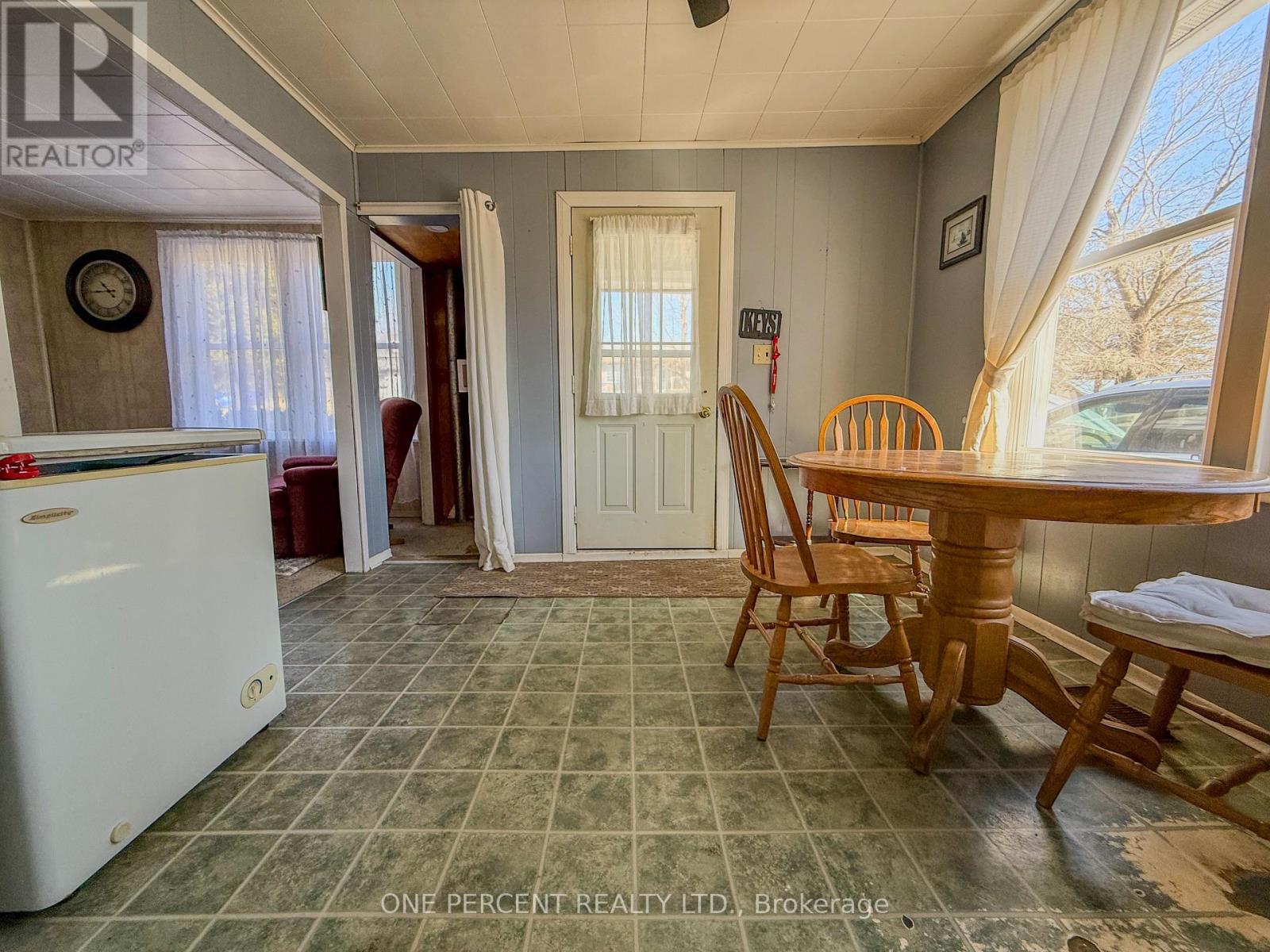 294 Durham Street S, Centre Hastings, Ontario  K0K 2K0 - Photo 4 - X12076420