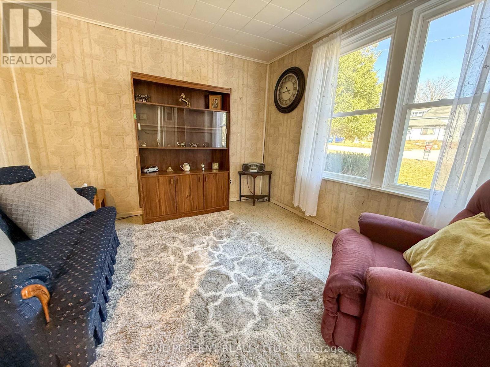 294 Durham Street S, Centre Hastings, Ontario  K0K 2K0 - Photo 5 - X12076420