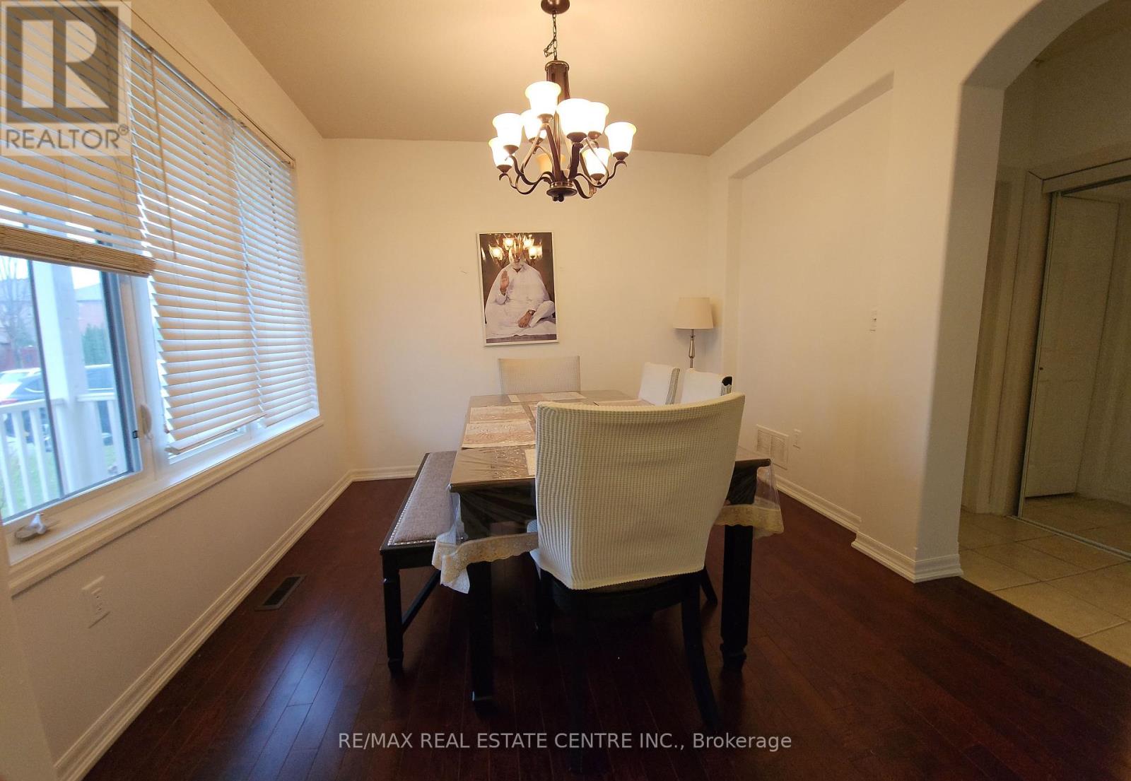 153 Halifax Street, Hamilton, Ontario  L8E 0C8 - Photo 42 - X12064513