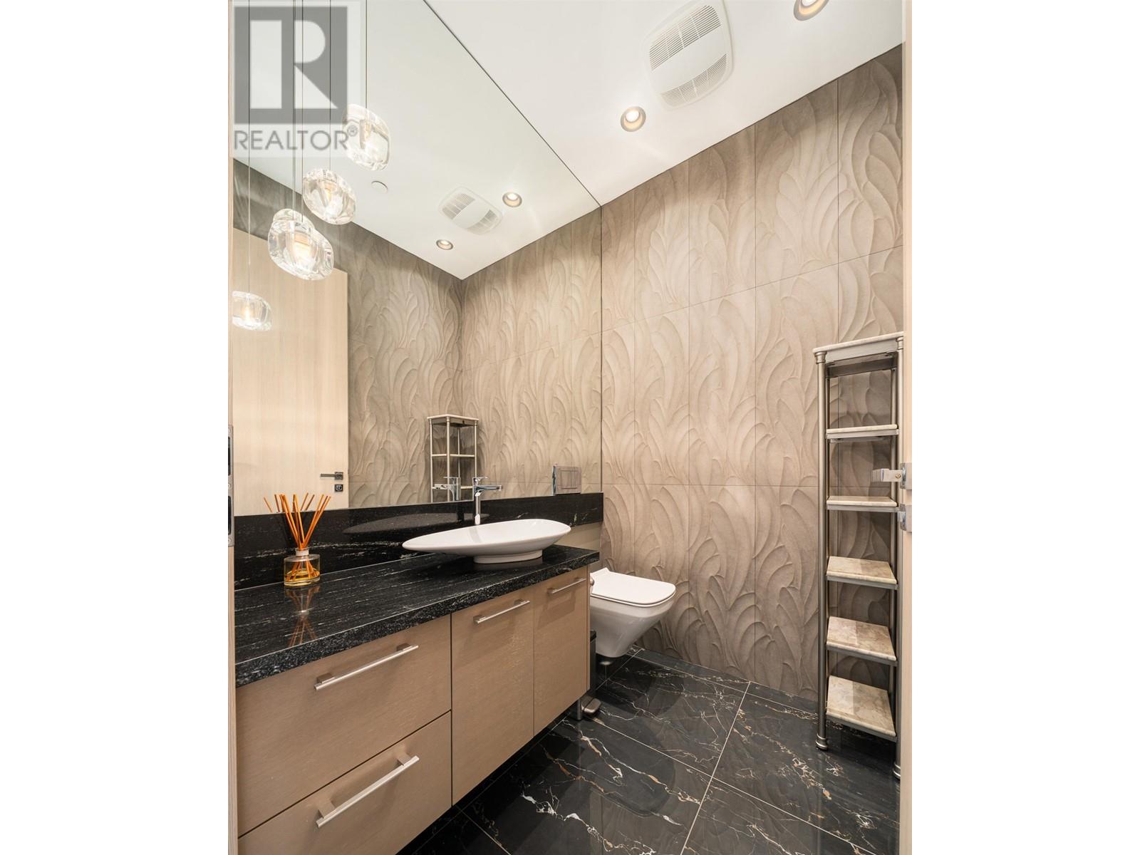 6978 Laurel Street, Vancouver, British Columbia  V6P 3T7 - Photo 14 - R2989155