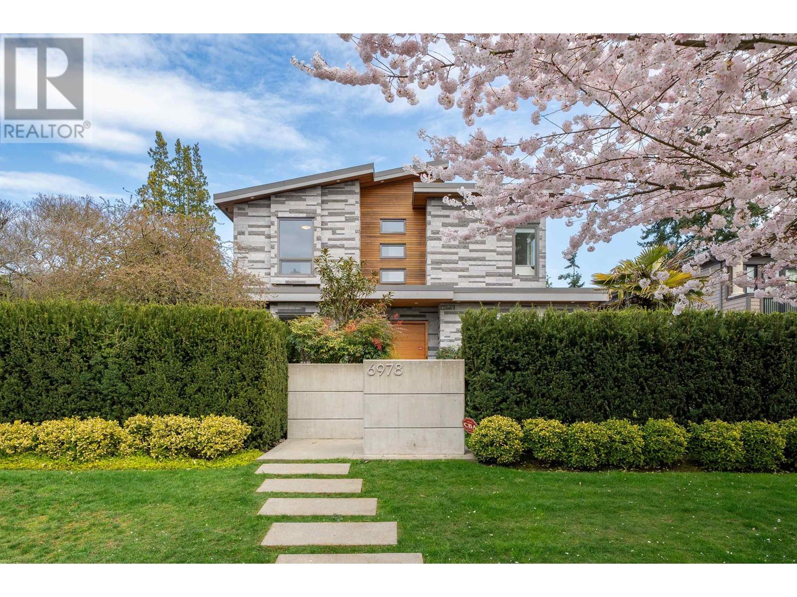Property at 6978 LAUREL STREET image 1