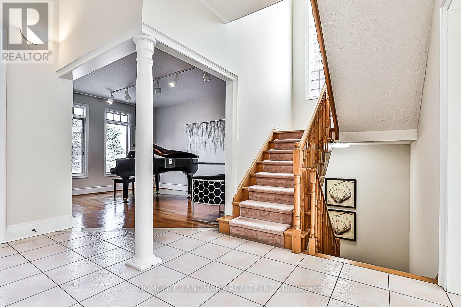 40 Kingmount Crescent, Richmond Hill, Ontario  L4B 3W6 - Photo 24 - N12076437
