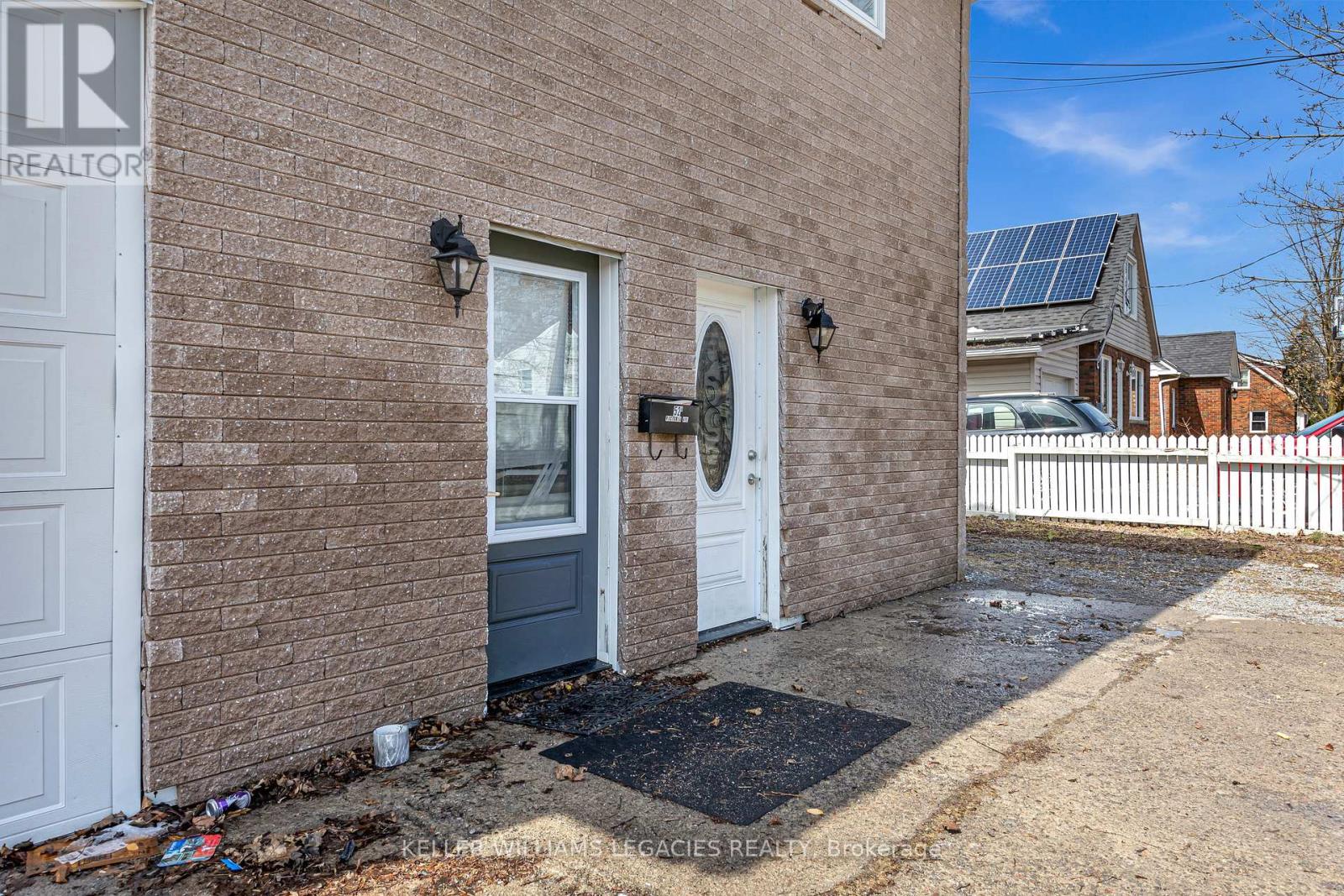 52 Victoria Avenue N, Peterborough North, Ontario  K9H 4W1 - Photo 24 - X12076435