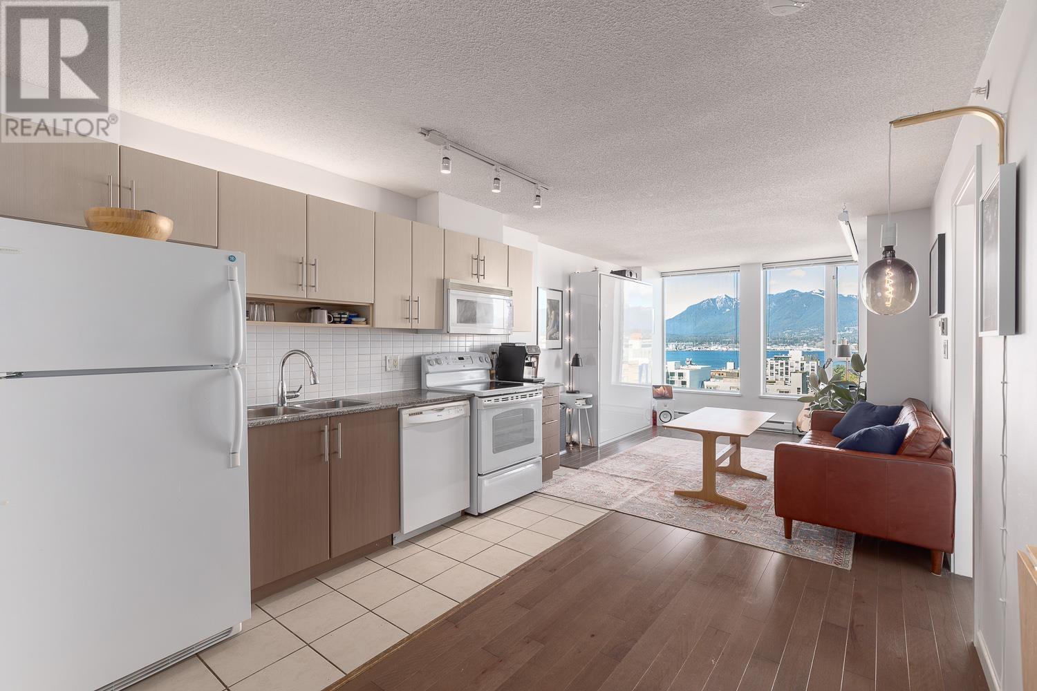 1905 550 Taylor Street, Vancouver, British Columbia  V6B 1R1 - Photo 2 - R2989289
