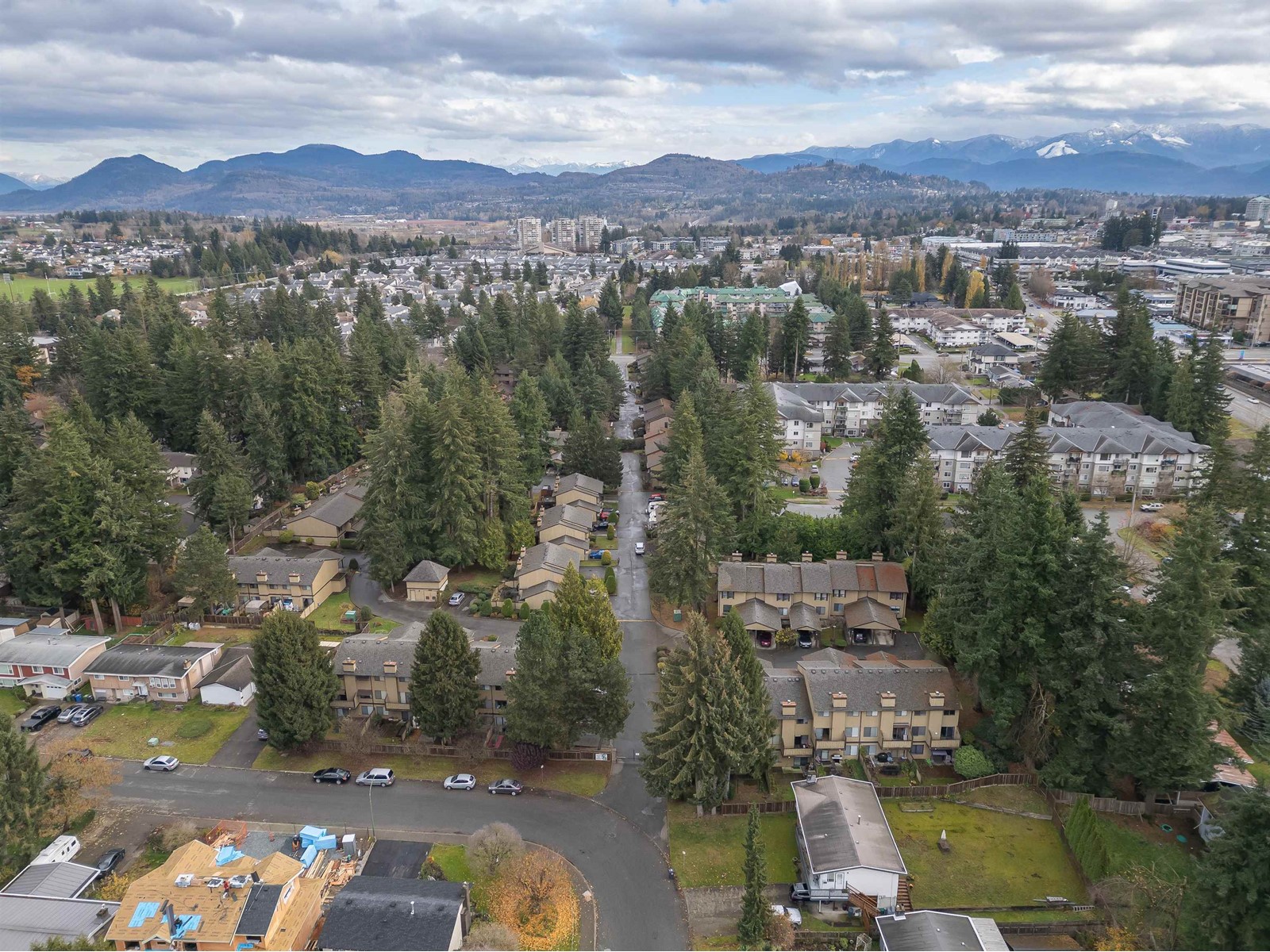 Property at 29 2998 MOUAT DRIVE image 1