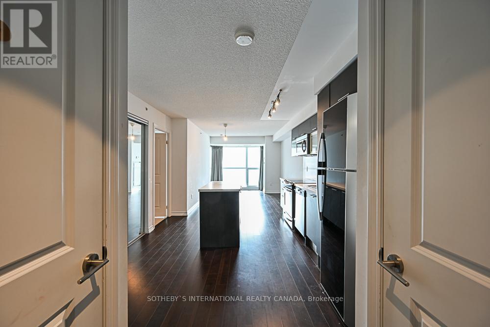1021 - 386 Yonge Street, Toronto, Ontario  M5B 0A5 - Photo 8 - C12069689