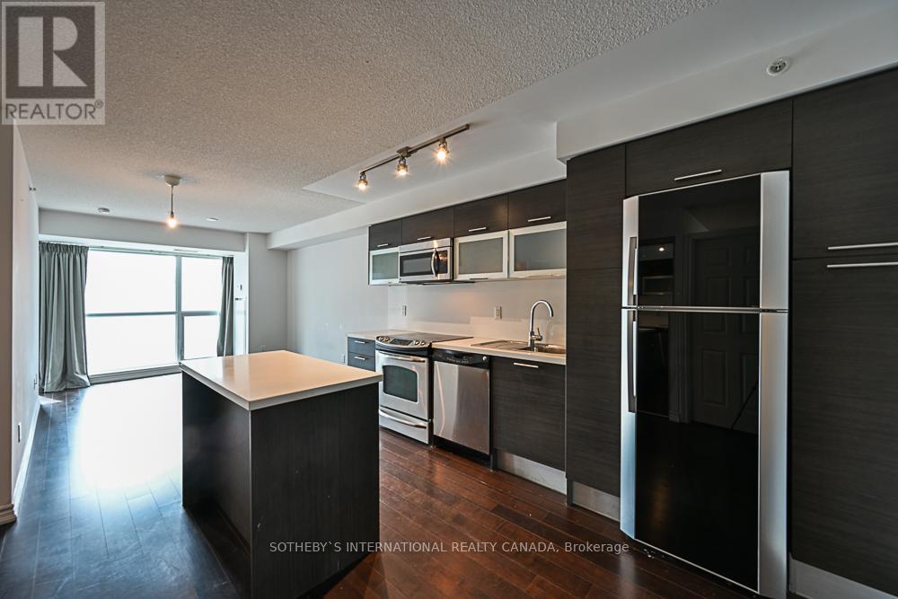 1021 - 386 Yonge Street, Toronto, Ontario  M5B 0A5 - Photo 9 - C12069689