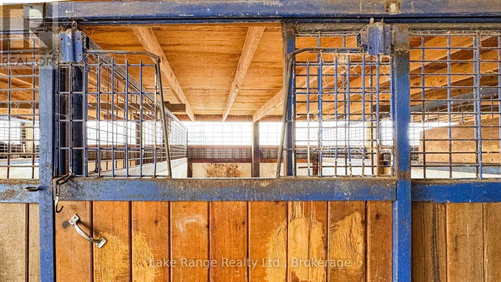 182 Concession 6, Kincardine, Ontario  N0G 2N0 - Photo 22 - X12076482