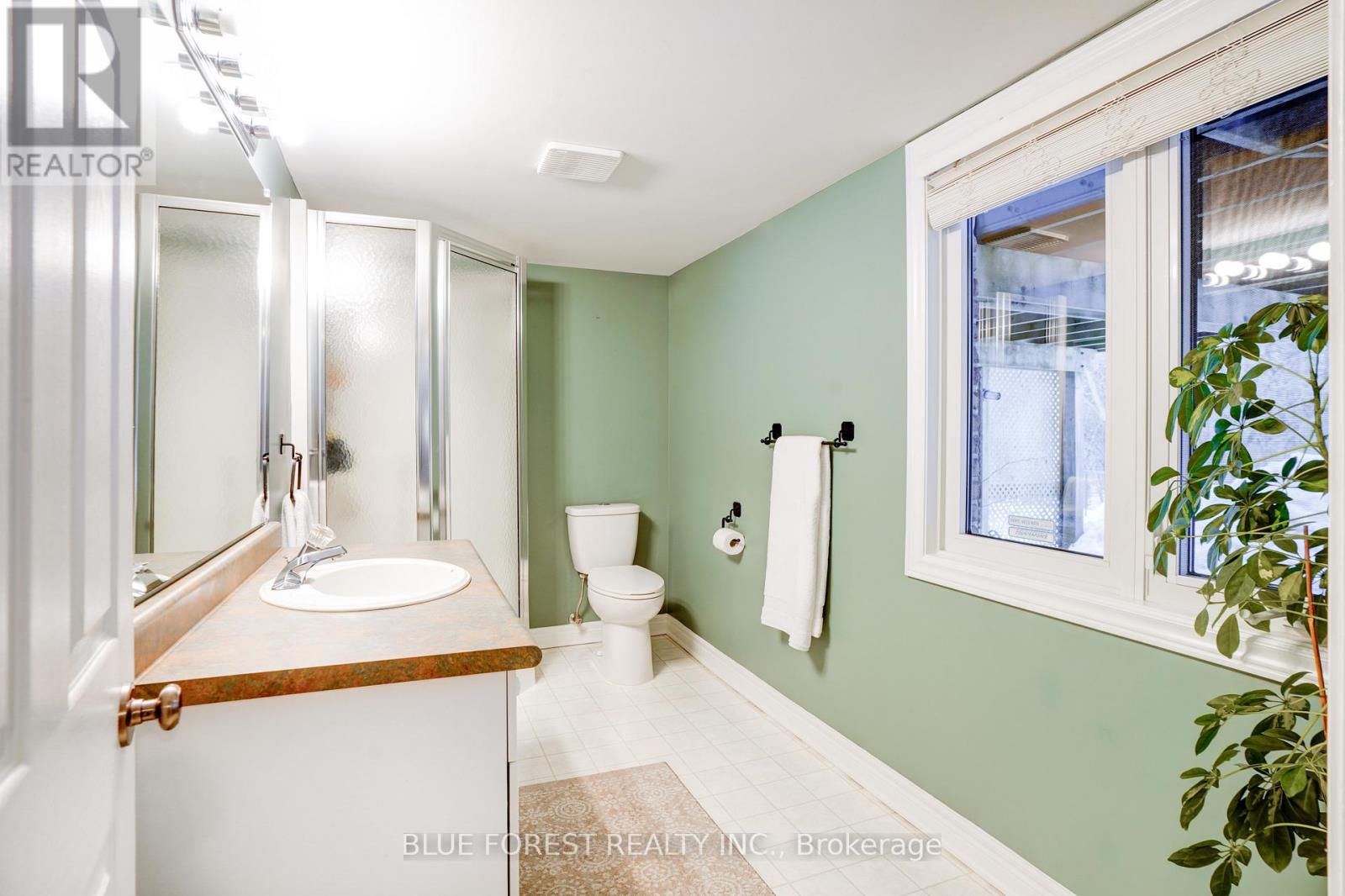 Photo 41 of 48 for 86 Marcus Crescent