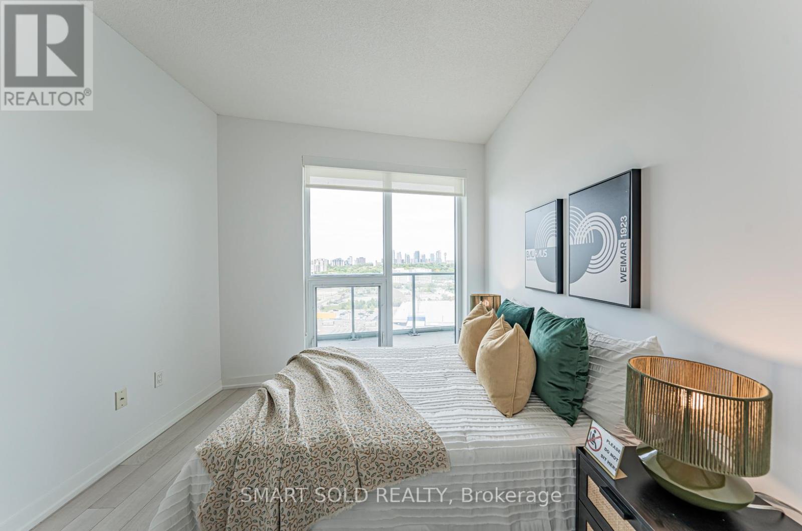 1209 - 117 Mcmahon Drive, Toronto, Ontario  M2K 0E4 - Photo 10 - C12076511