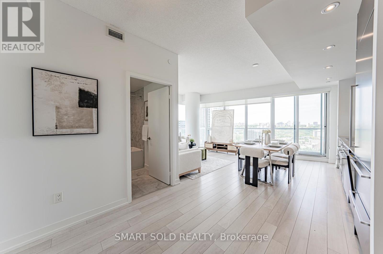 1209 - 117 Mcmahon Drive, Toronto, Ontario  M2K 0E4 - Photo 15 - C12076511