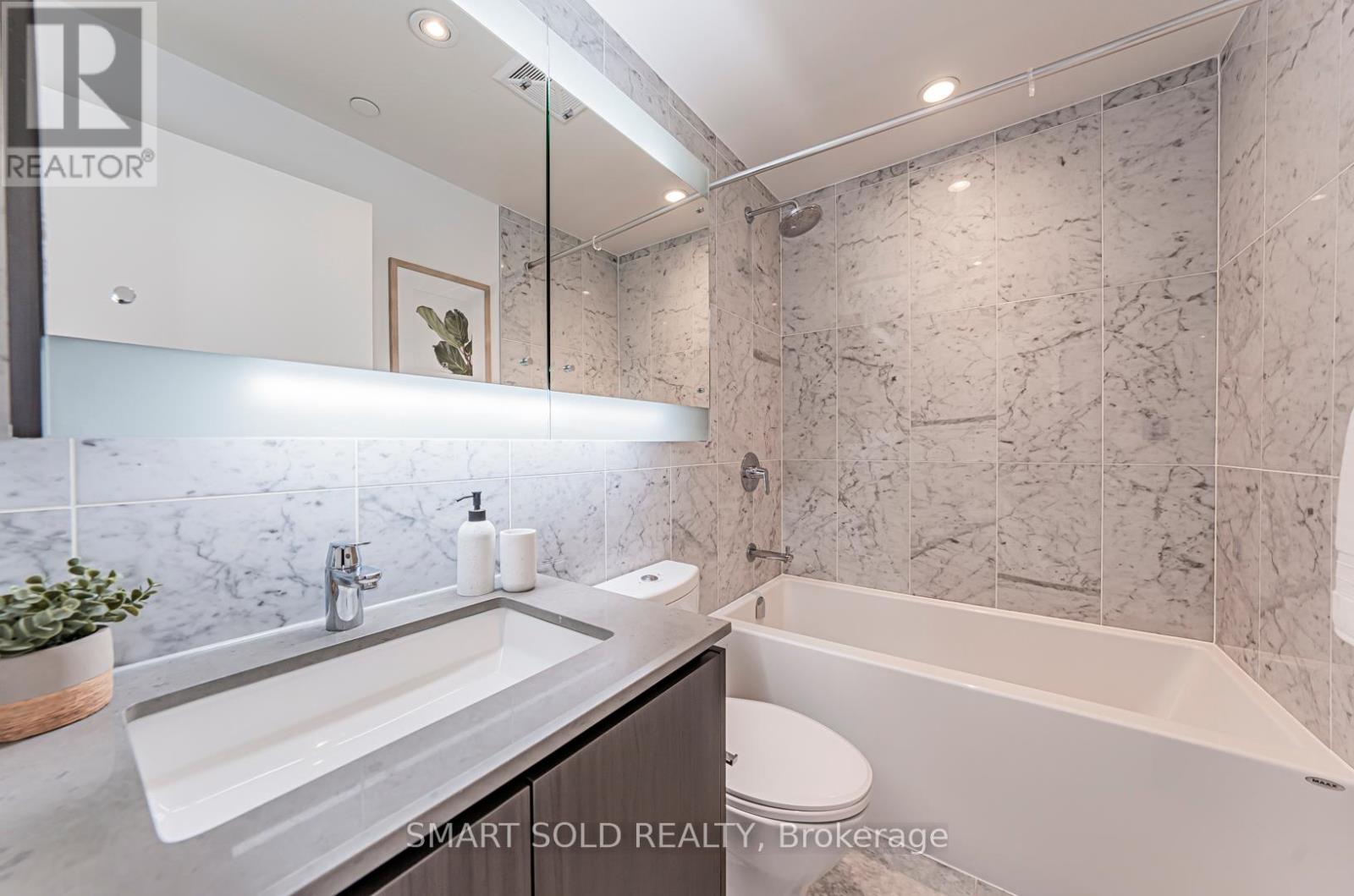 1209 - 117 Mcmahon Drive, Toronto, Ontario  M2K 0E4 - Photo 27 - C12076511