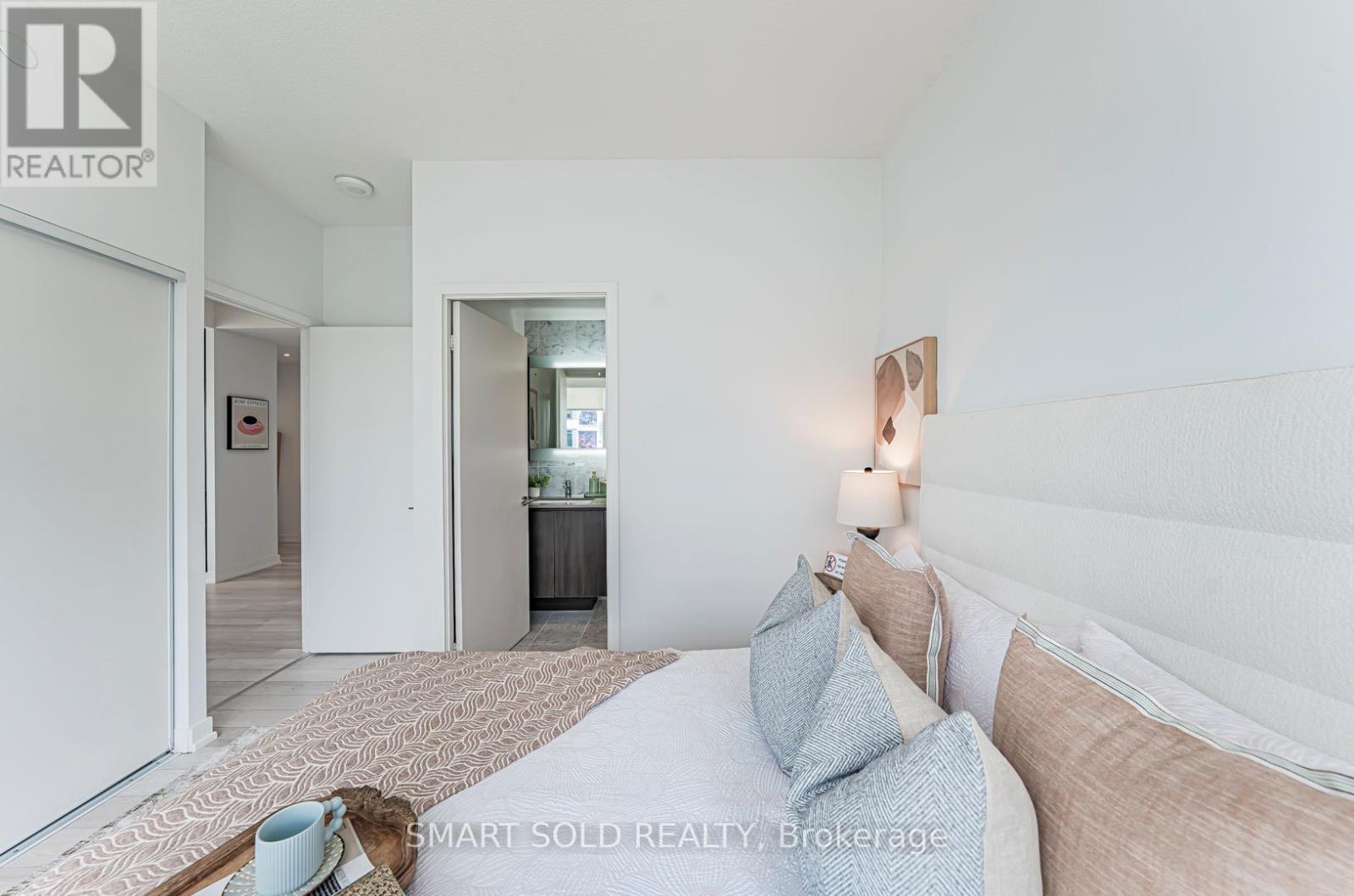 1209 - 117 Mcmahon Drive, Toronto, Ontario  M2K 0E4 - Photo 35 - C12076511