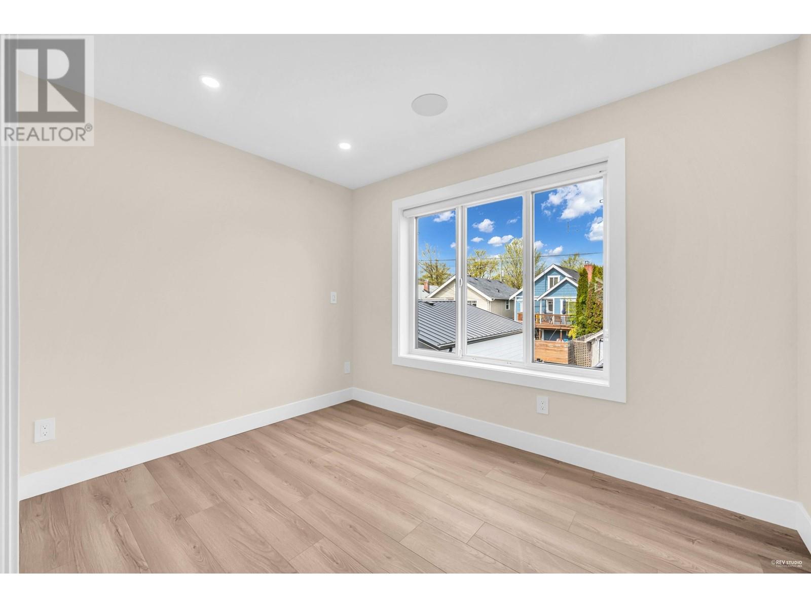 2369 Adanac Street, Vancouver, British Columbia  V5L 2E9 - Photo 18 - R2988444