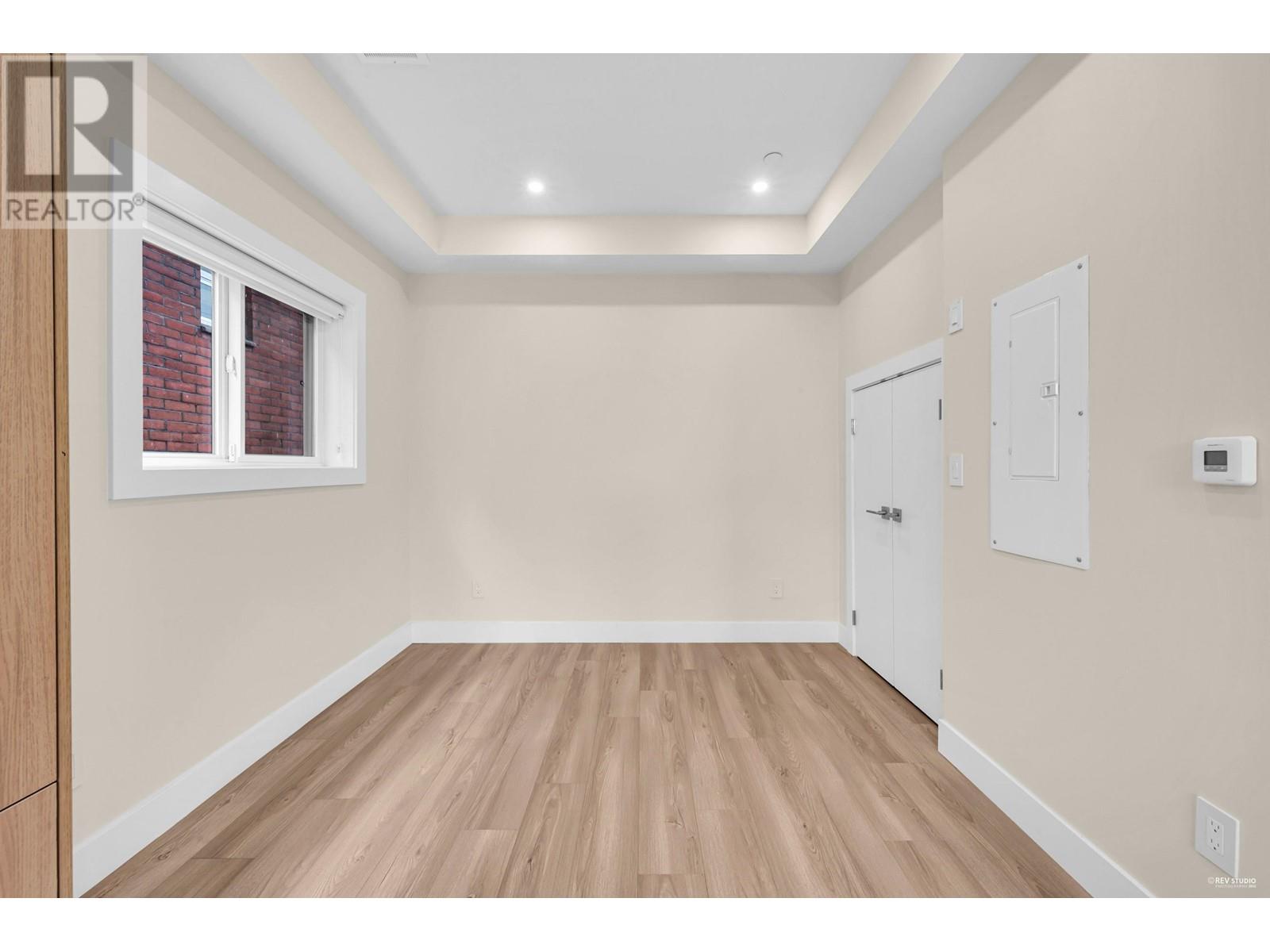 2369 Adanac Street, Vancouver, British Columbia  V5L 2E9 - Photo 10 - R2988444