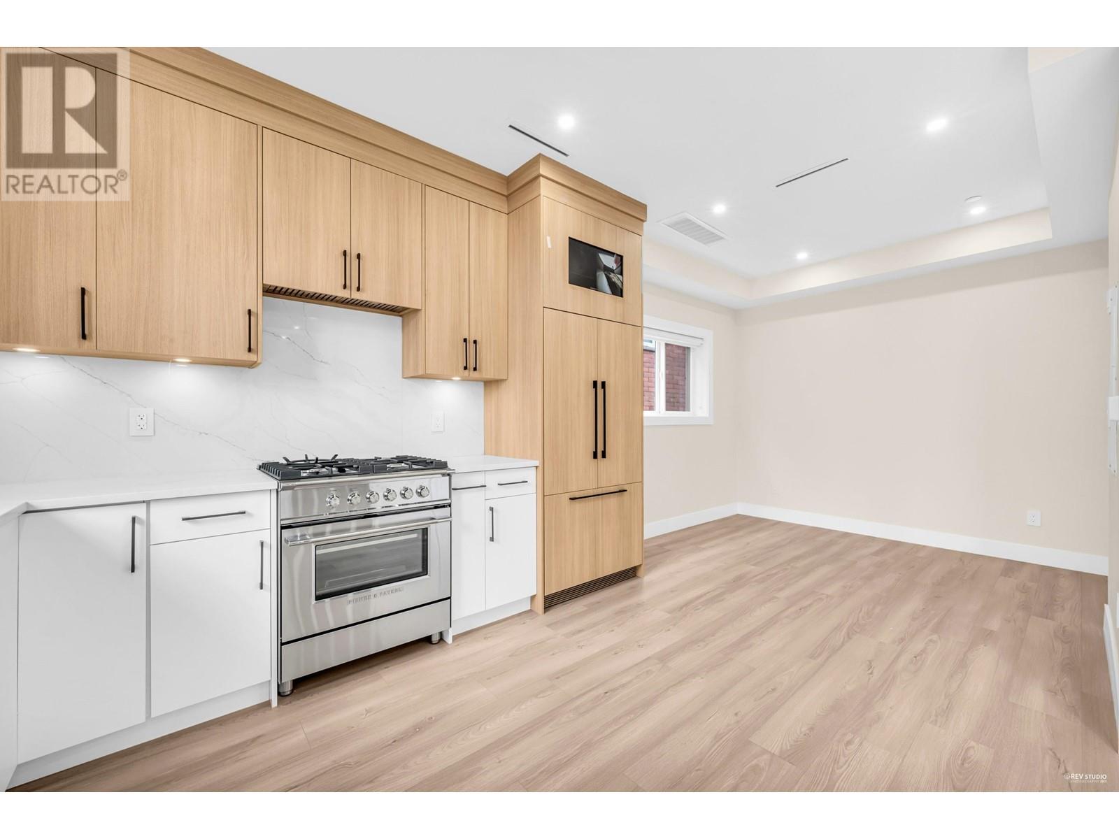 2369 Adanac Street, Vancouver, British Columbia  V5L 2E9 - Photo 8 - R2988444