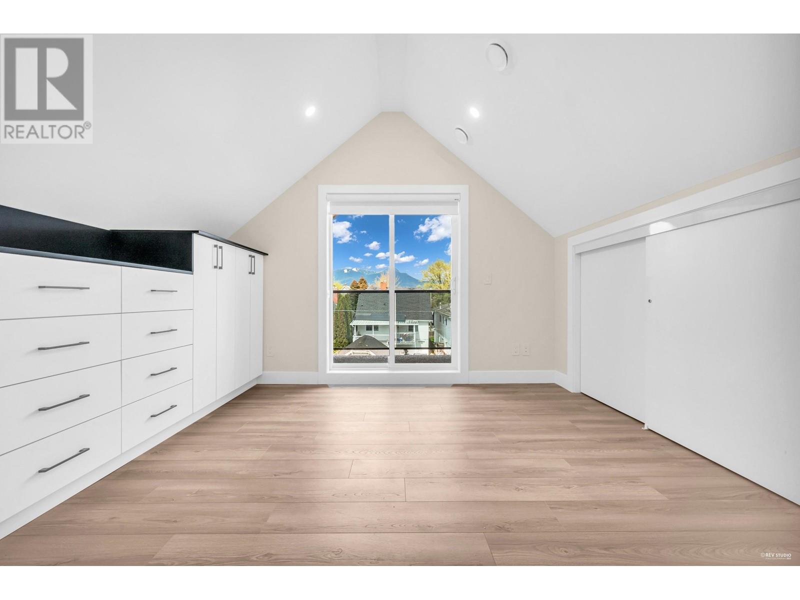 2369 Adanac Street, Vancouver, British Columbia  V5L 2E9 - Photo 21 - R2988444