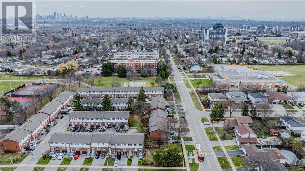 3 - 2445 Homelands Drive, Mississauga, Ontario  L5K 2C6 - Photo 47 - W12076558