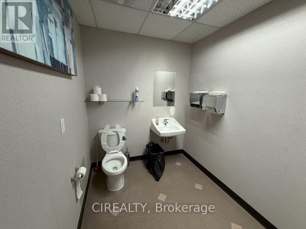 Office H - 230 Watline Avenue, Mississauga, Ontario  L4Z 1P4 - Photo 8 - W12076563