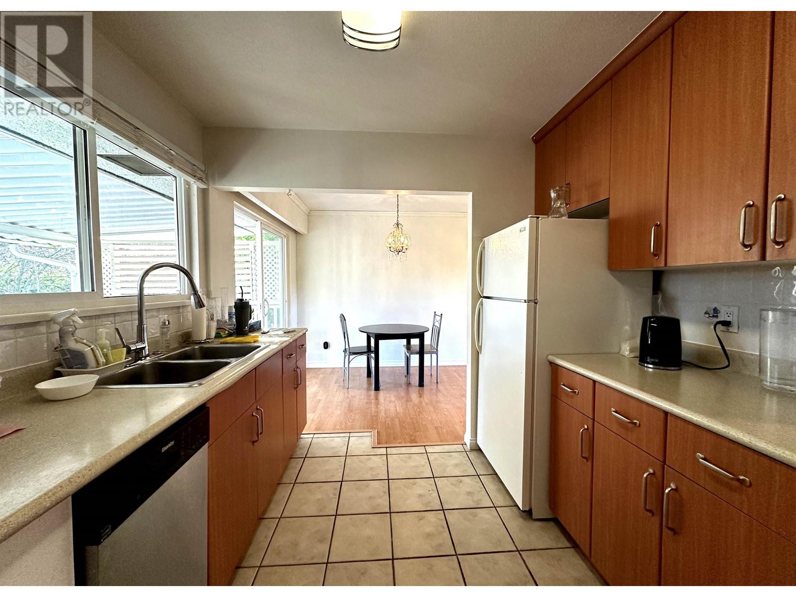 9511 Pinewell Crescent, Richmond, British Columbia  V7A 2C7 - Photo 15 - R2977376