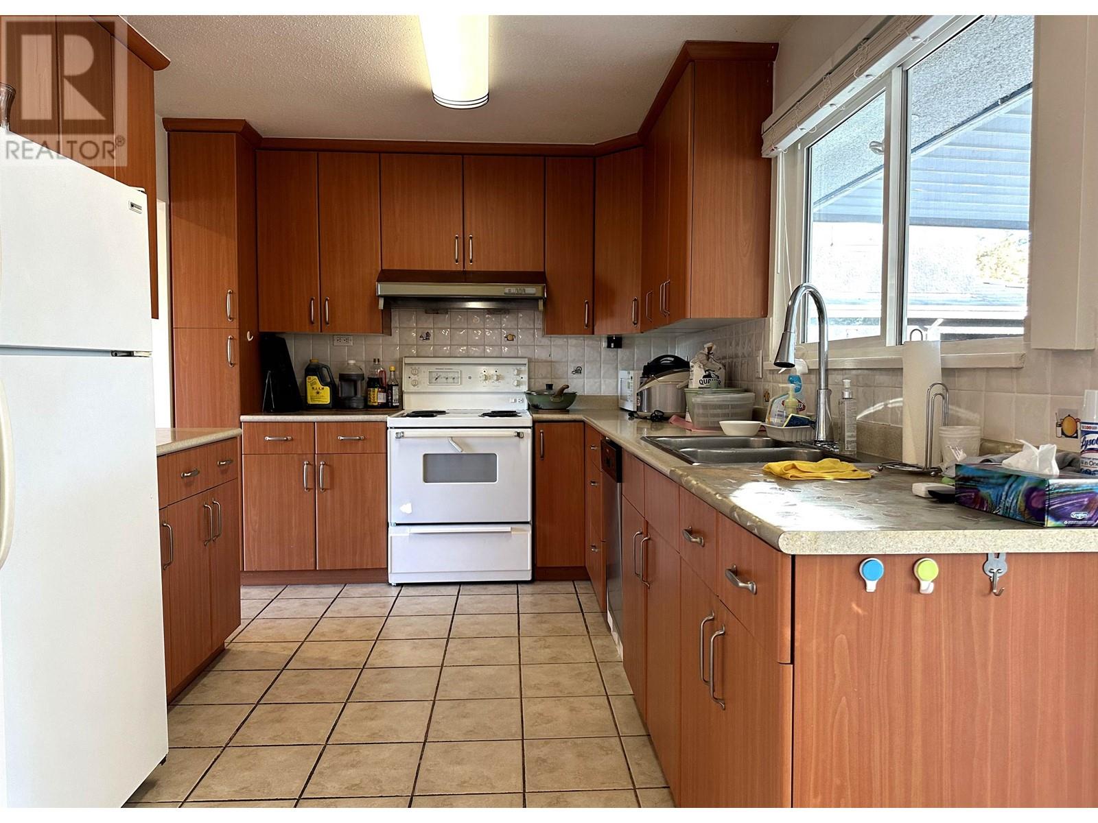 9511 Pinewell Crescent, Richmond, British Columbia  V7A 2C7 - Photo 13 - R2977376