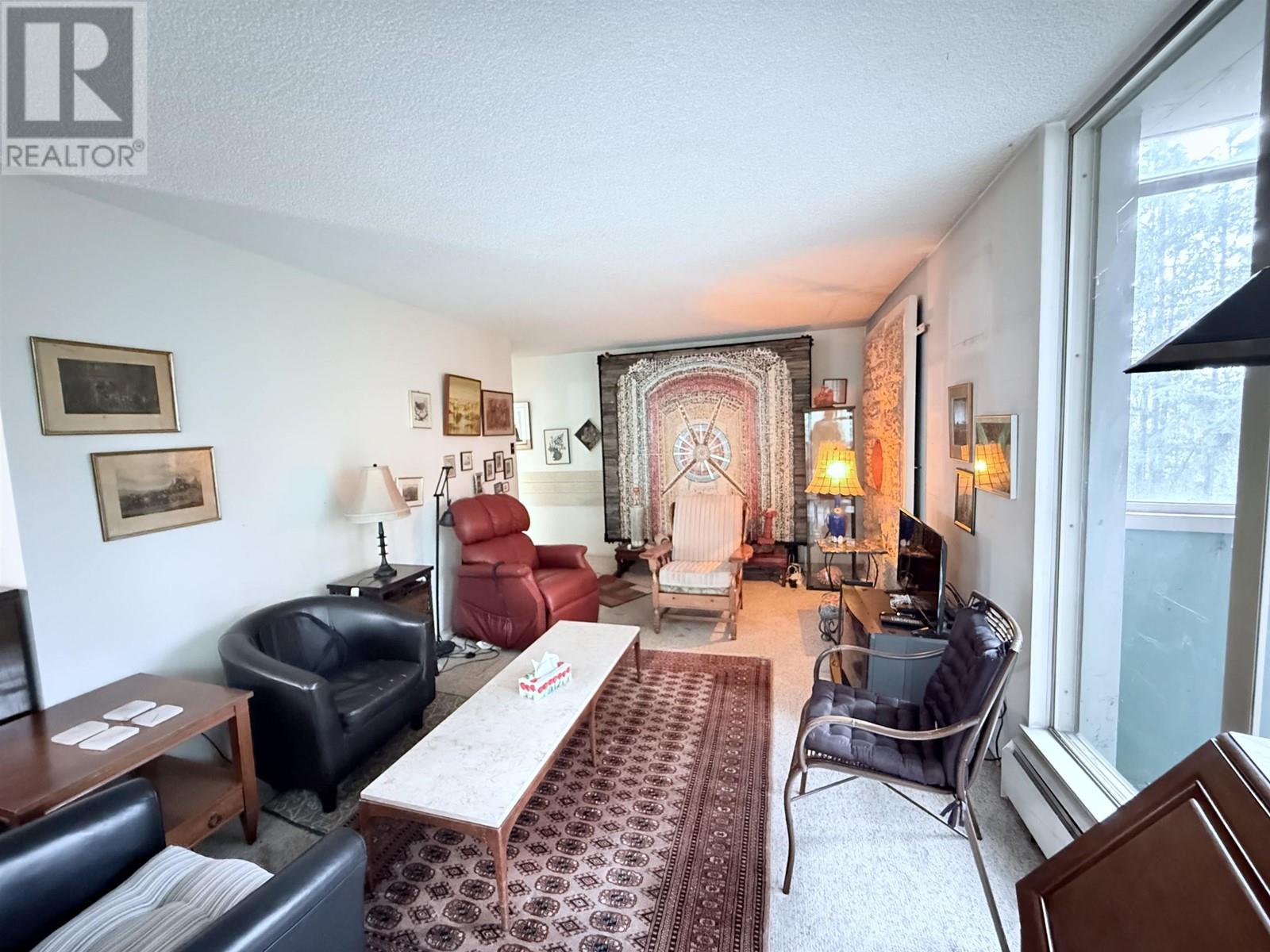504 2024 Fullerton Avenue, North Vancouver, British Columbia  V7P 3G4 - Photo 5 - R2988866