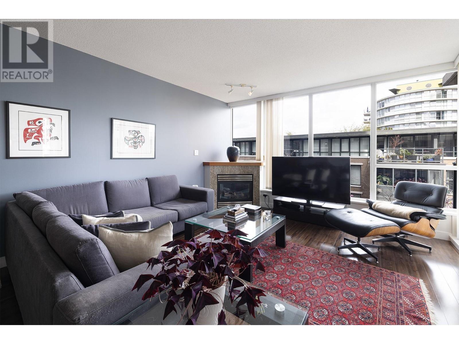 301 1483 W 7th Avenue, Vancouver, British Columbia  V6H 4H2 - Photo 4 - R2989186