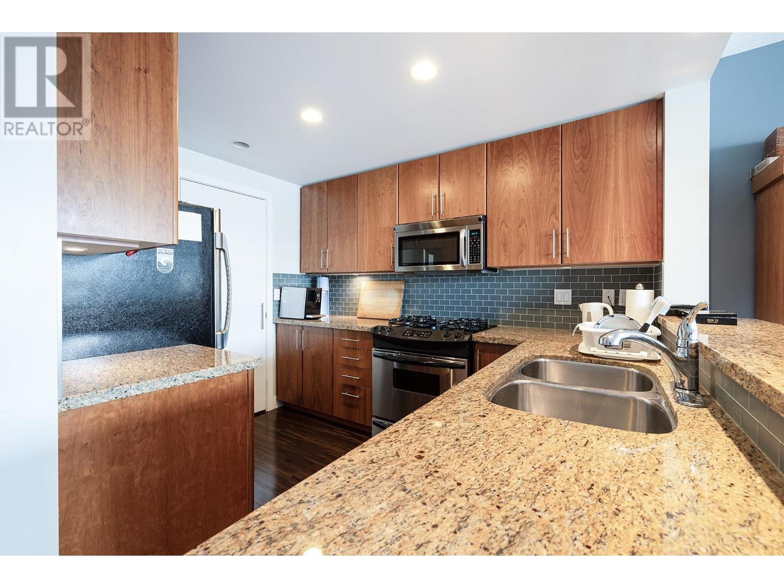 301 1483 W 7th Avenue, Vancouver, British Columbia  V6H 4H2 - Photo 9 - R2989186