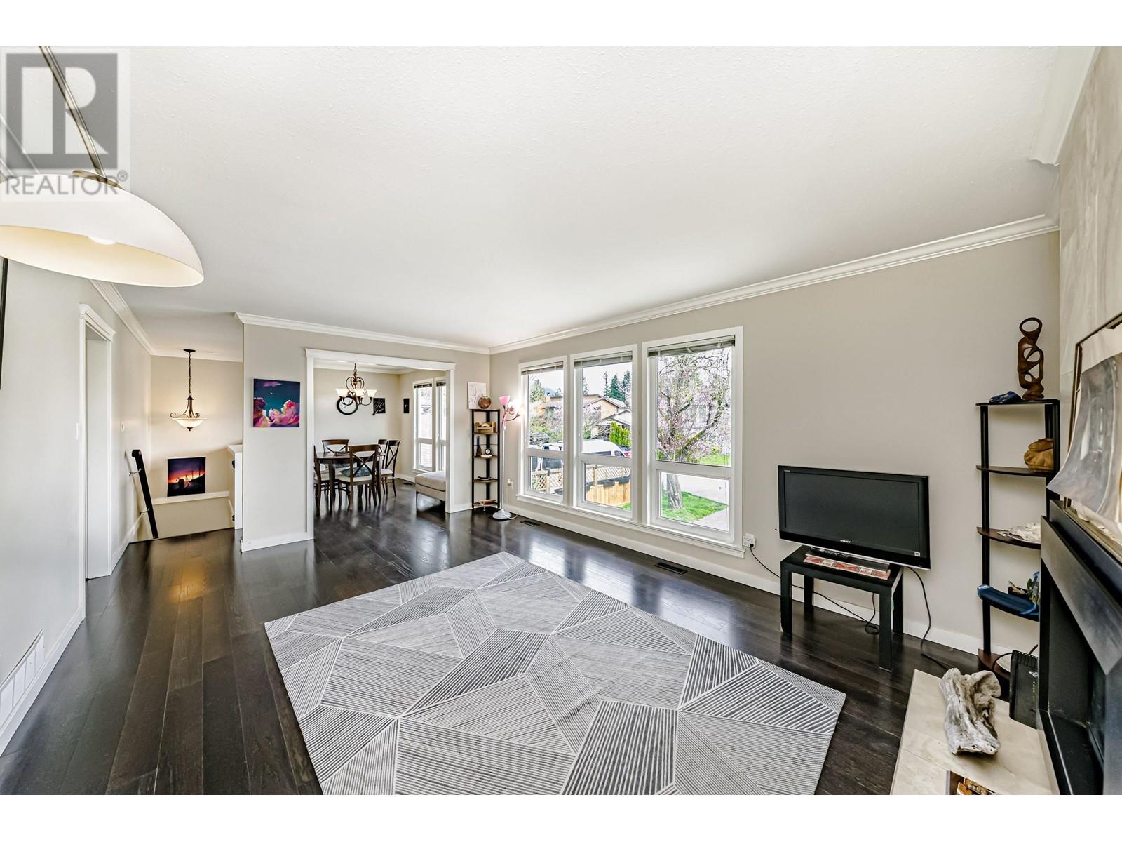 3151 Frey Place, Port Coquitlam, British Columbia  V3B 5X3 - Photo 5 - R2985123