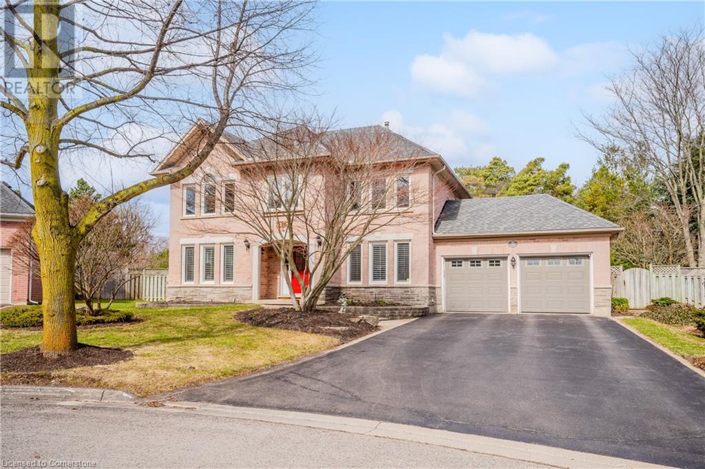 Property at 24 QUAIL Hollow image 1