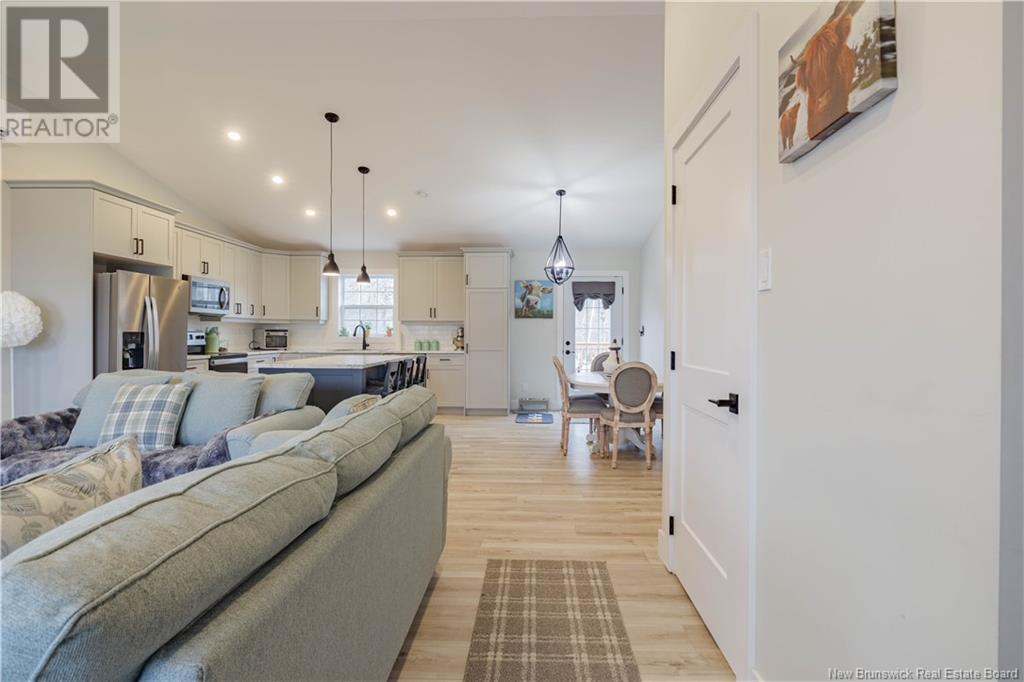 Property at 279 Gilridge Drive image 2