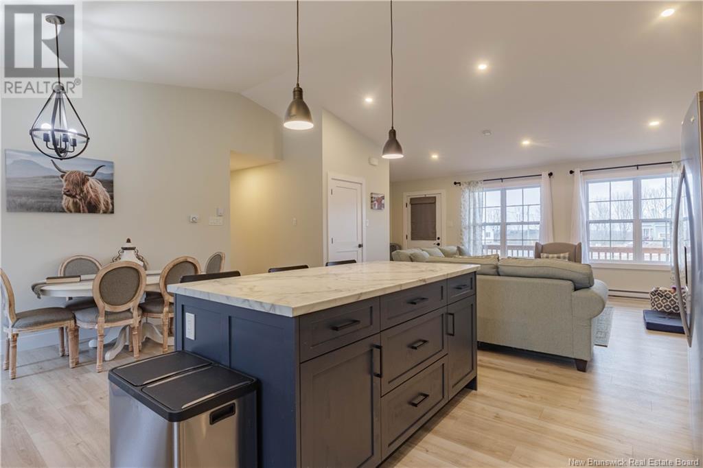 Property at 279 Gilridge Drive image 4