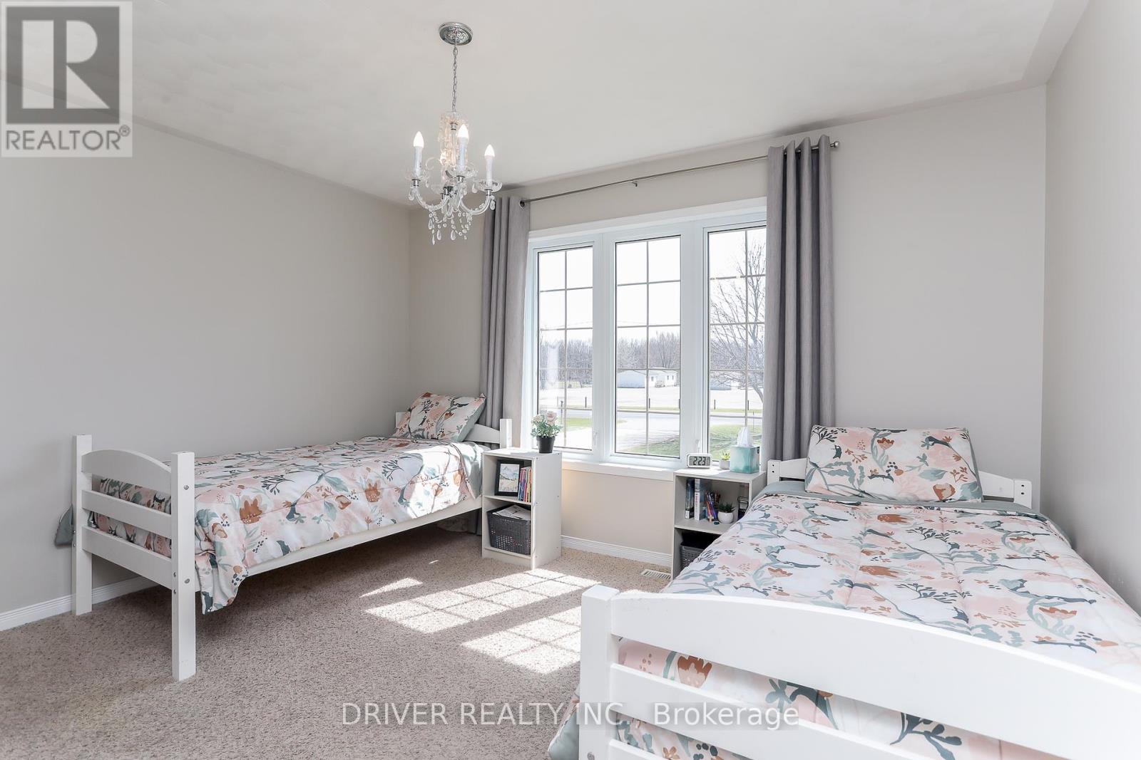 49988 Dingle Street, Aylmer, Ontario  N5H 2R1 - Photo 9 - X12076642
