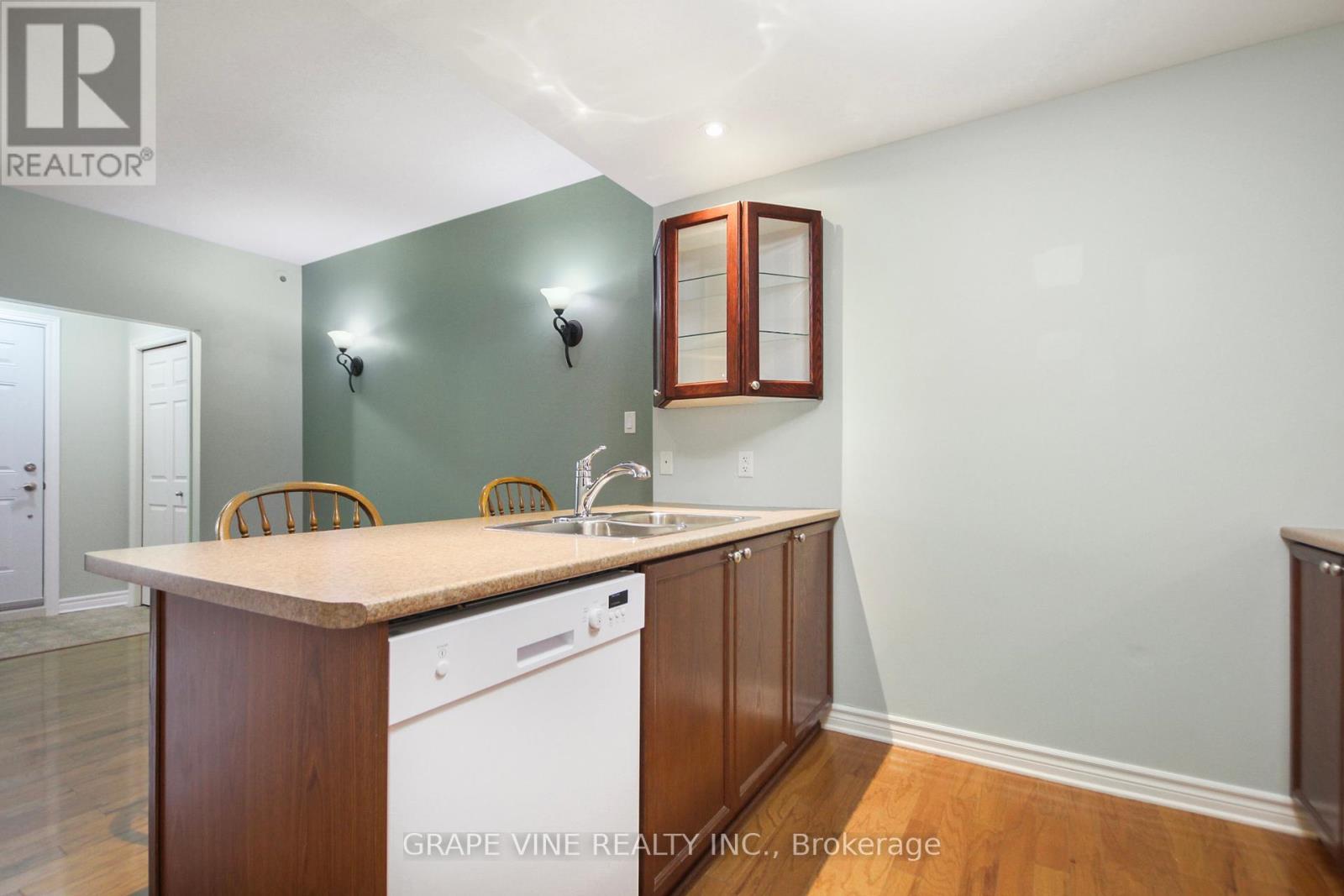 D - 1109 Stittsville Main Street, Ottawa, Ontario  K2S 0C8 - Photo 12 - X12076613