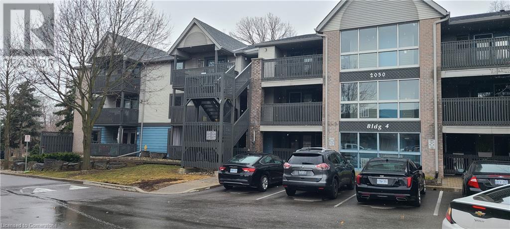 2030 CLEAVER Avenue Unit# 324, Burlington, Ontario