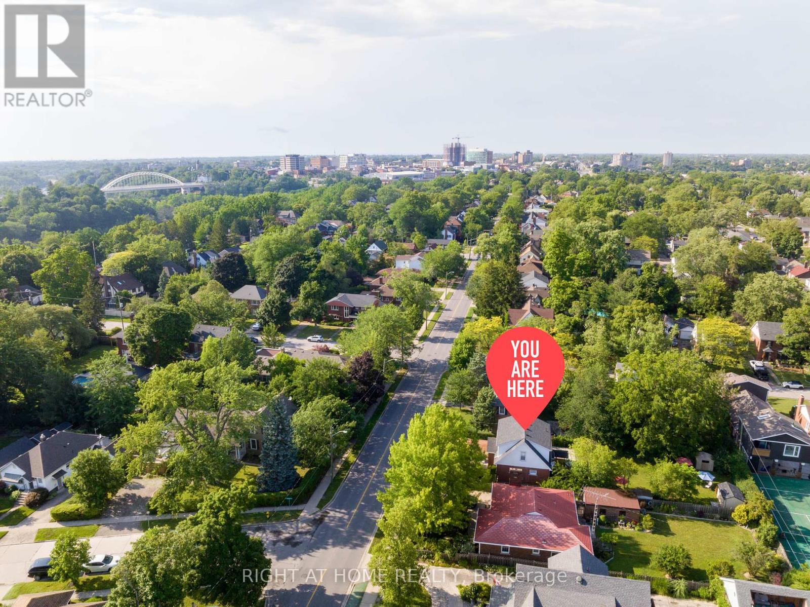 105 Glenridge Avenue, St. Catharines, Ontario  L2R 4X5 - Photo 24 - X12076585