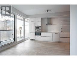 2406 - 2221 YONGE STREET, Toronto, Ontario