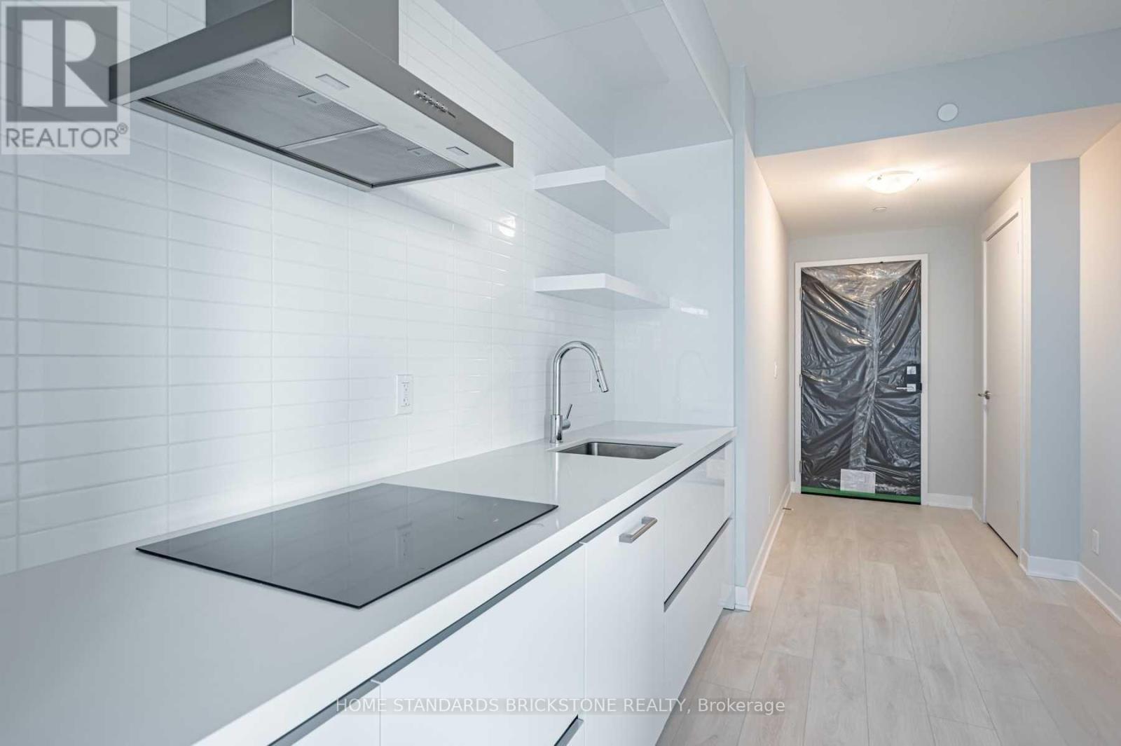2406 - 2221 Yonge Street, Toronto, Ontario  M4S 2B4 - Photo 5 - C12076596