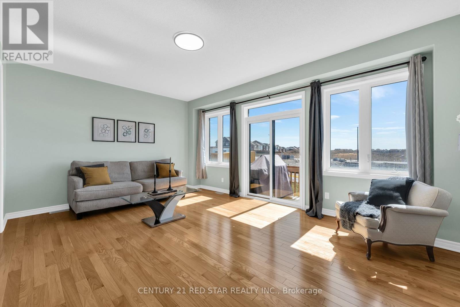 104 Closson Drive, Whitby, Ontario  L1P 0M8 - Photo 18 - E12076566